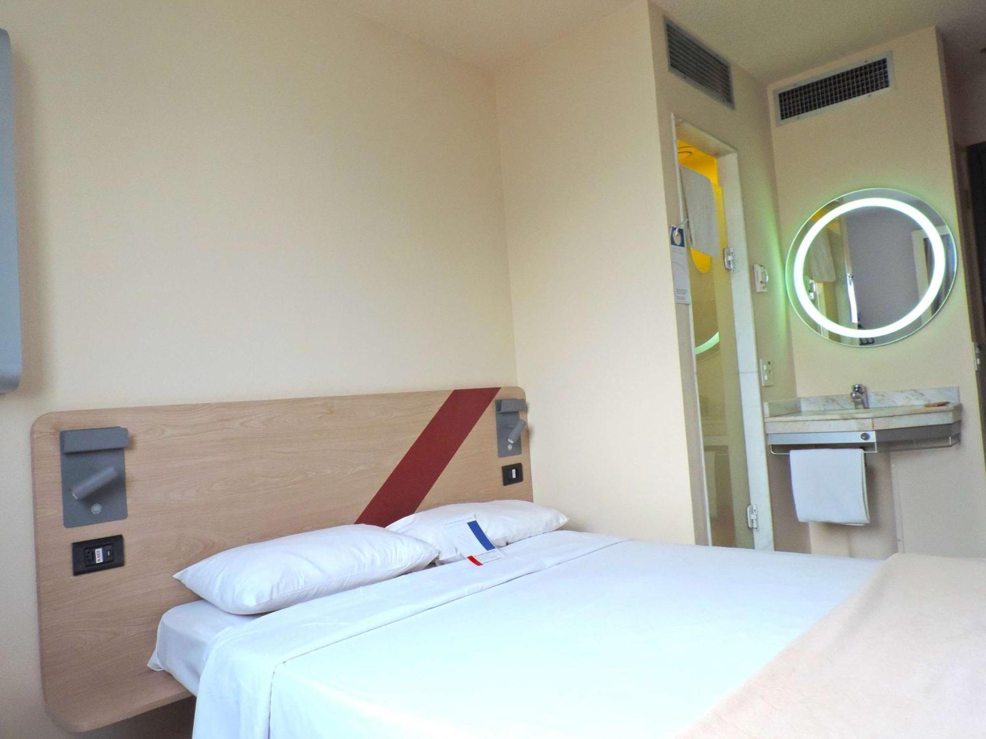 Ibis Budget Sao Paulo Paulista Esterno foto